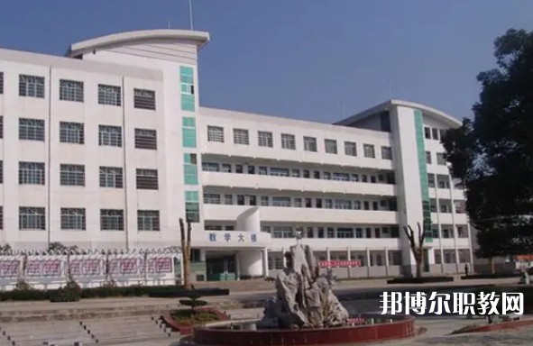 安慶浮山科技工程學(xué)校怎么樣、好不好