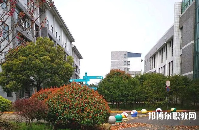 2024蕪湖市光明職業(yè)學校招生計劃 招生人數(shù)是多少(附要求、條件、對象)