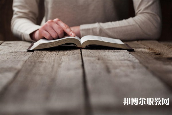 廣西哪里的技工學校能讀通信終端設(shè)備制造與維修專業(yè)