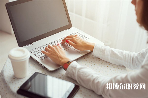 貴州哪里的中職學校能讀電子與電工技術(shù)專業(yè)