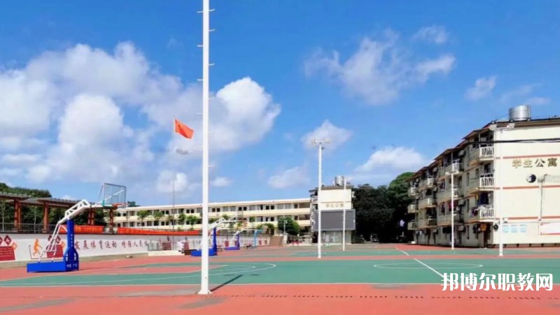 2025廣西電子高級技工學(xué)校招生計(jì)劃 招生人數(shù)是多少(附要求、條件、對象)